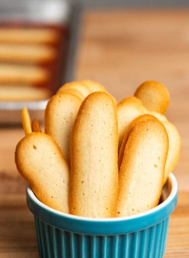 flat and narrow butter cookies